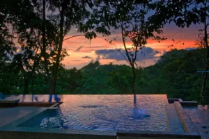 Breathtaking Villa with Infinity Pool and 180-Degree Pacific Ocean View from VILLAWAY®